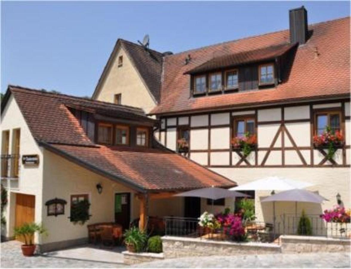 רוטנבורג אוב דר טאובר Gasthaus Tauberstube מראה חיצוני תמונה